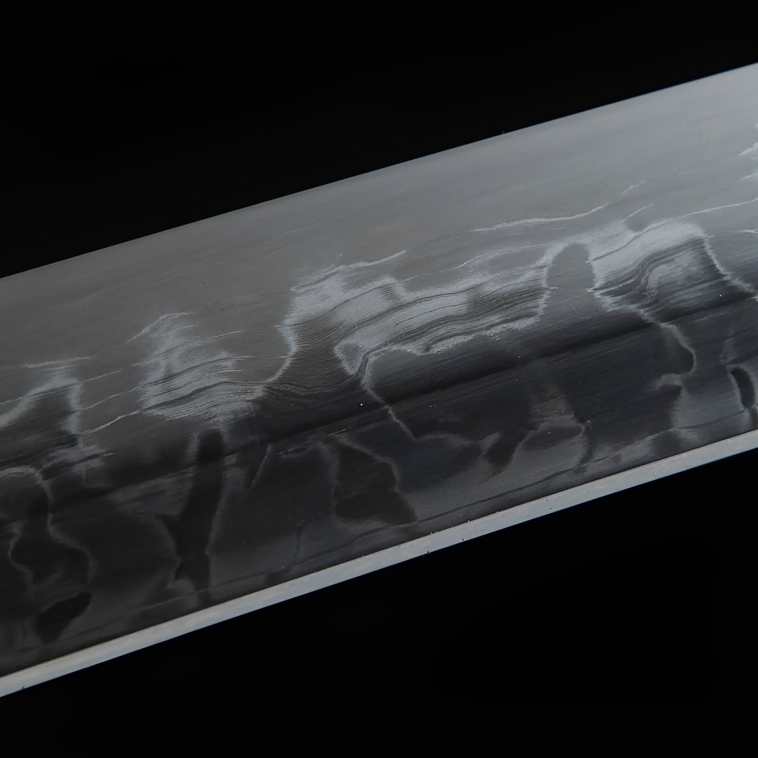Ginkai Katana (T10 Steel & Genuine Hamon HITATSURA) - 霧雷