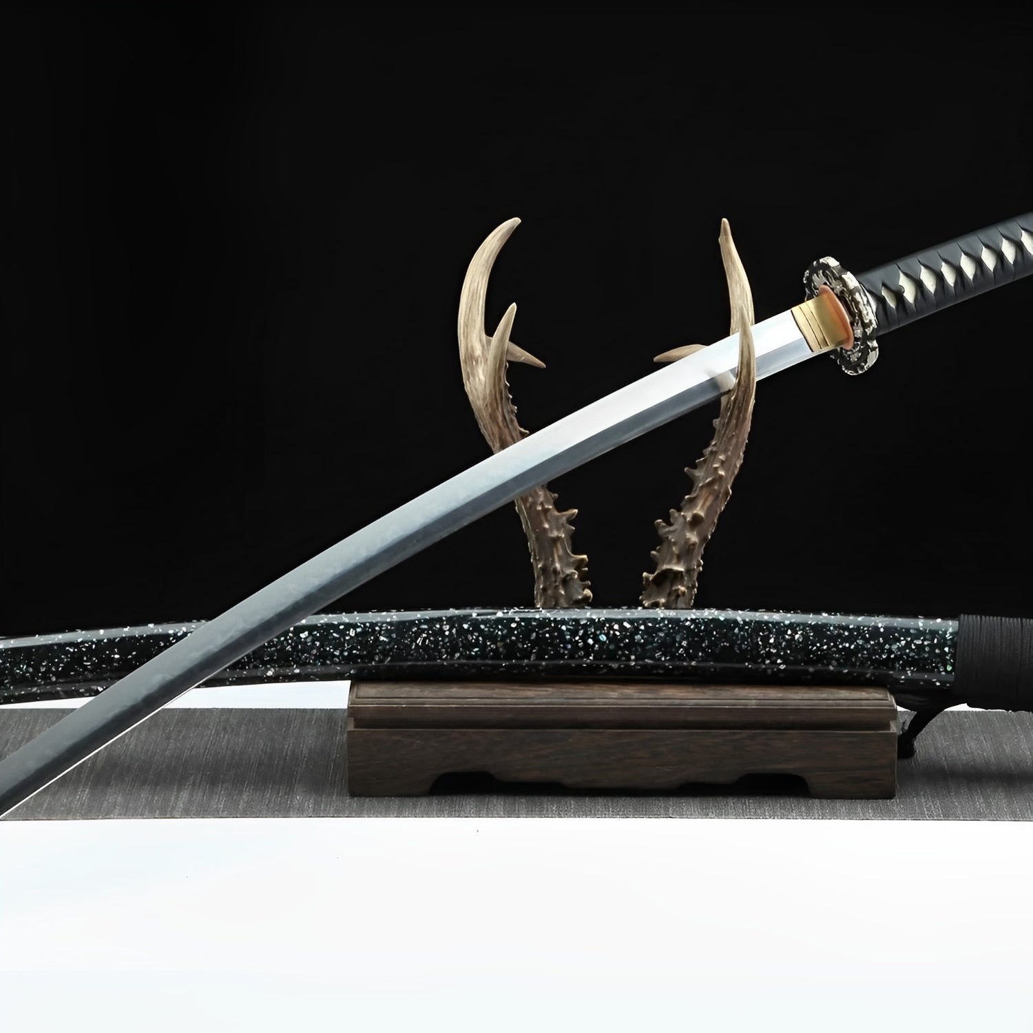 Ginkai Katana (T10 Steel & Genuine Hamon HITATSURA) - 霧雷