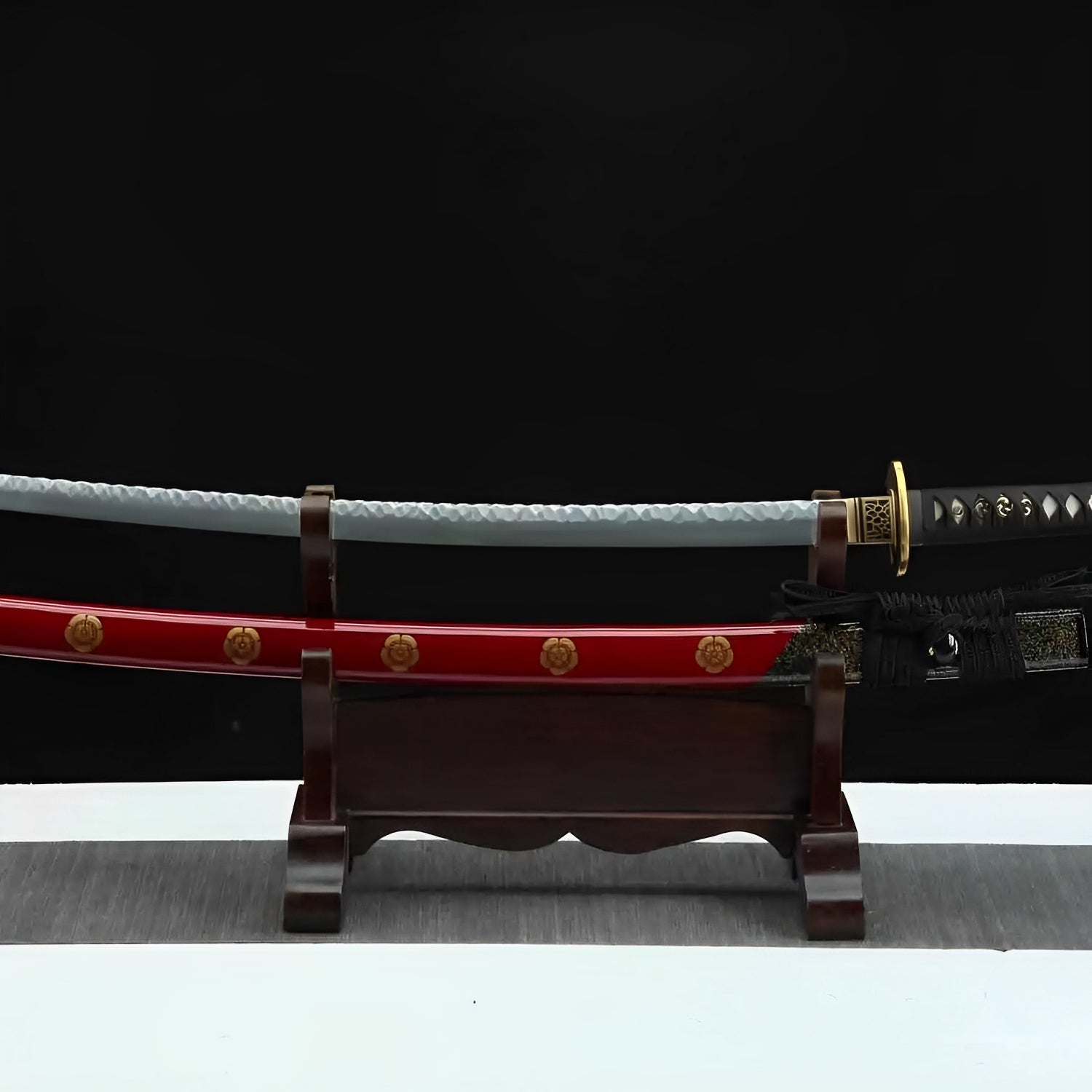 Hizakura Katana - 炎鉄刀