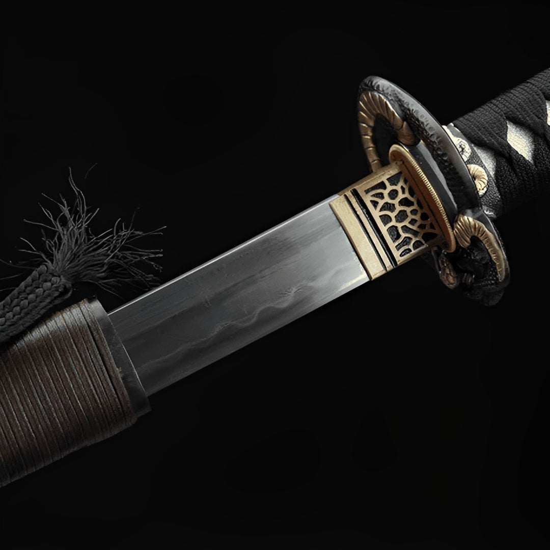 Kuroki Katana (Damascus Steel & Genuine Hamon) - 黒木刀