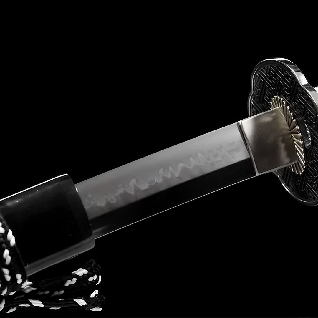 Shirokuro Katana (T10 Steel & Hamon) - 白黒