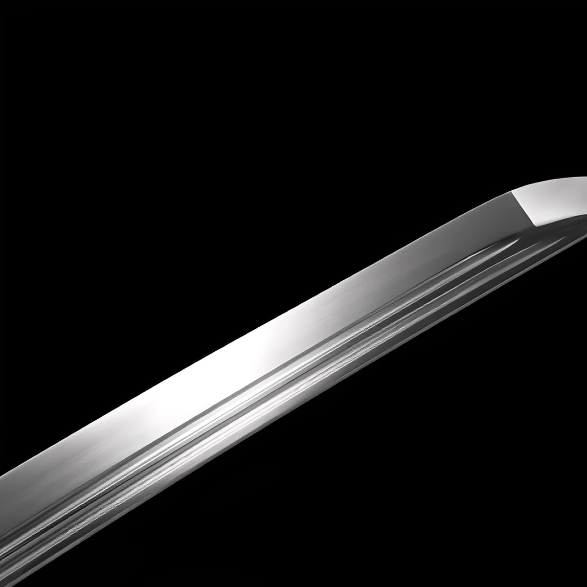 Two parallel bo-hi grooves along the Royal Shinto blade