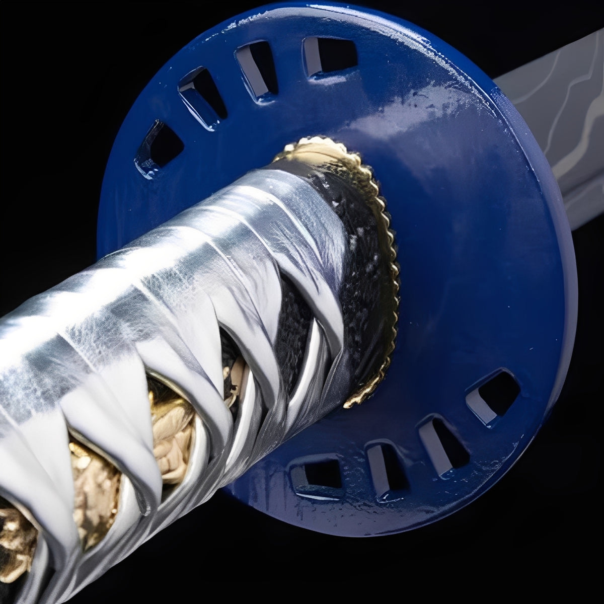 Blue circular guard and pale handle wrapping on the Lightning katana