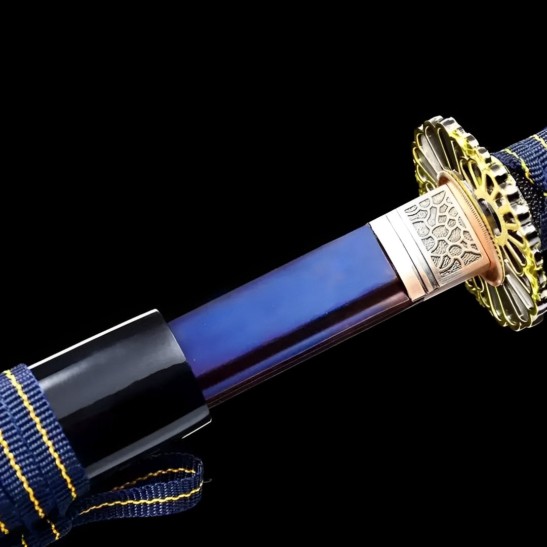 Yoru no Kage ninjato gradient blade beside its navy wrapped handle