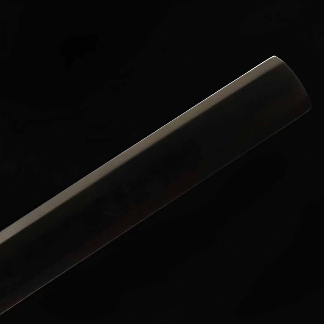 Squared black end of the Sasuke scabbard