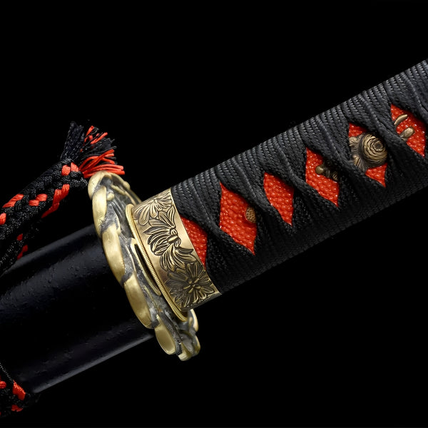 Shinku Wakizashi (Damascus Steel) - full set on display