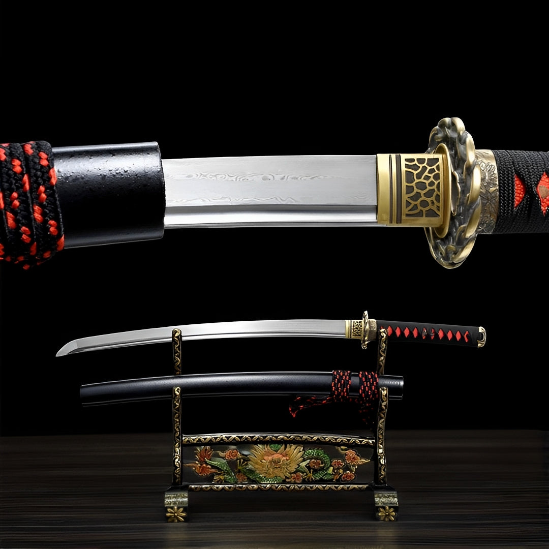 The Shinku Wakizashi forged in Damascus steel