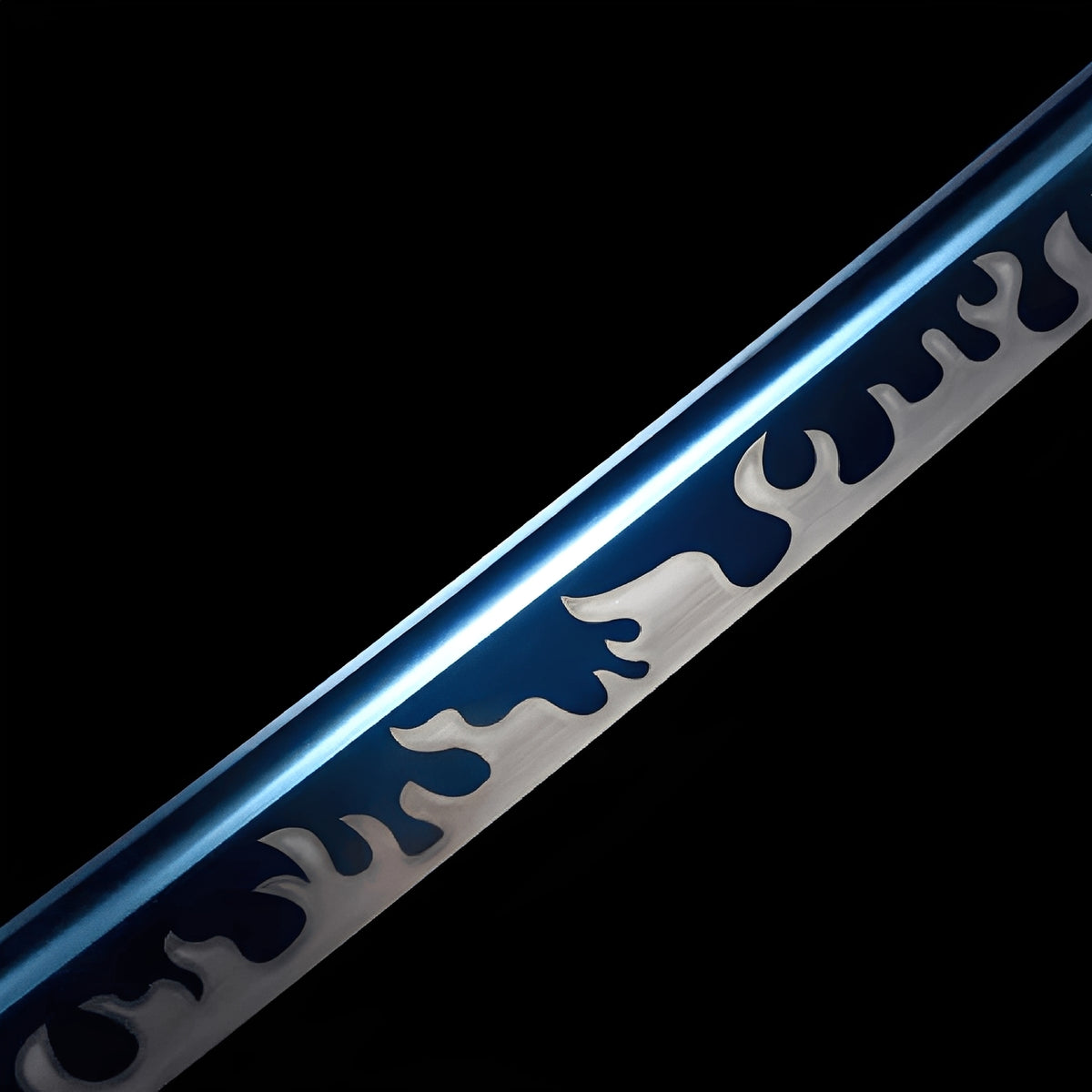 White flame-like line along the blue Seiryu Enbu blade